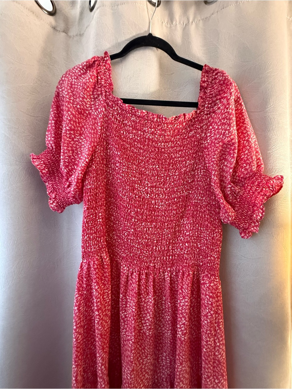Max Studio Hot Pink Smocked Puff-Sleeve Tunic Dress